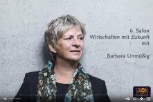 Barbara Unmüßig mit Titel der Veranstaltung